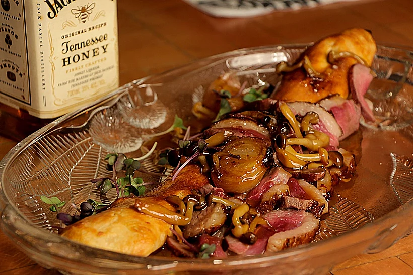 חזה ברווז עם פטריות