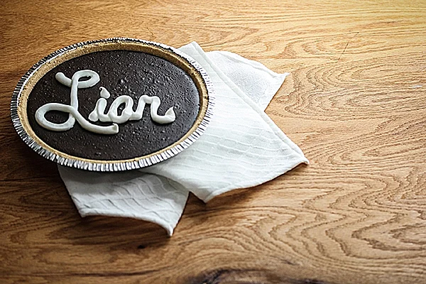 עוגות מעליבות