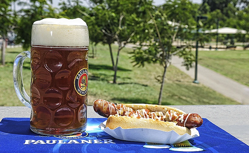 בי גארדן בתחנה