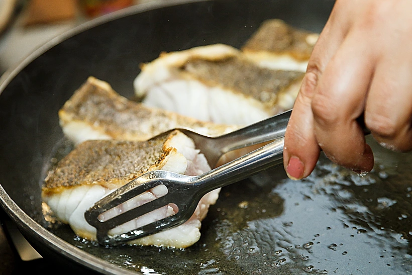 לוקוס במחבת