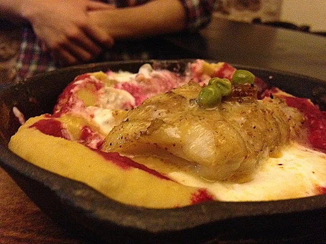 פירה חומוס עם סלק ואפונה בדלאל