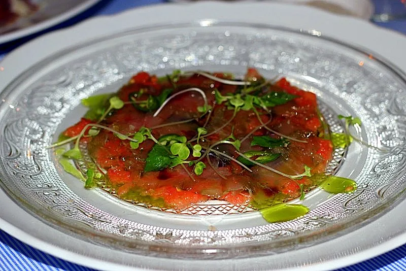 אינטיאס כבוש