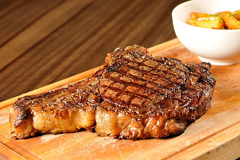 ממוטה במיט אנד ווין