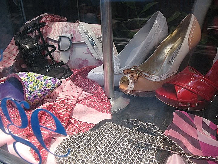 חנות יד שניה בפראג