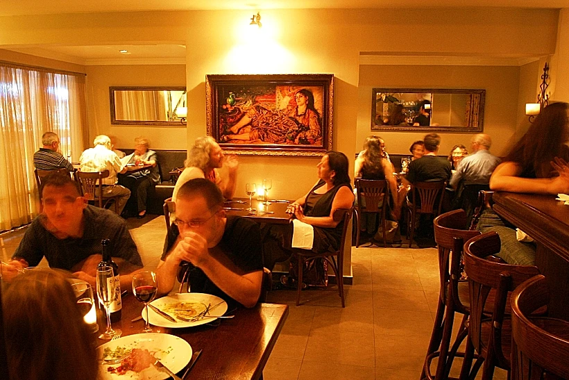 מסעדת אדורה