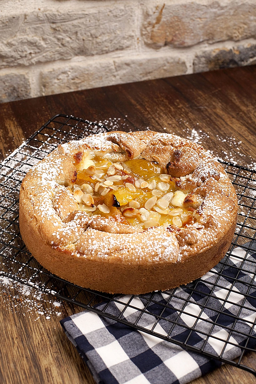 עוגת אפרסקים ומסקרפונה, לחם יין