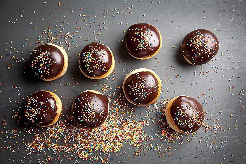 סופגניות לחנוכה של לחמים