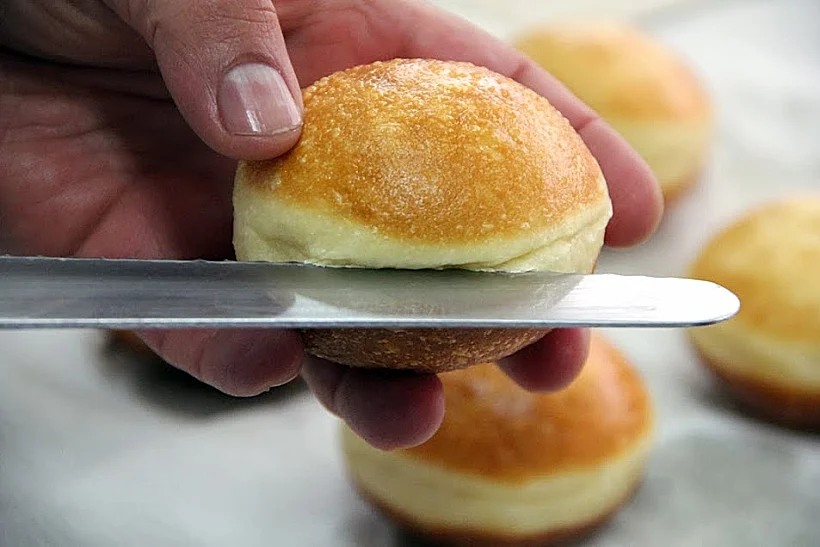 הכנת סופגניות - מיקי שמו