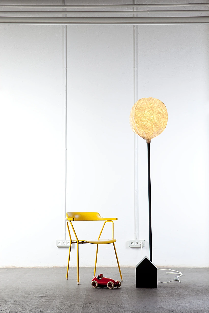 מנורה מדגם smoke לביתvertigo bird , קרני תכלת, החל מ – 2,180 ש