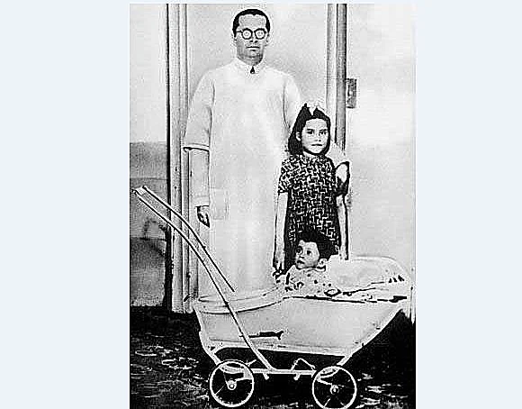 1939. לינה מדינה - האמא הכי צעיר בעולם. ילדה בגיל 5