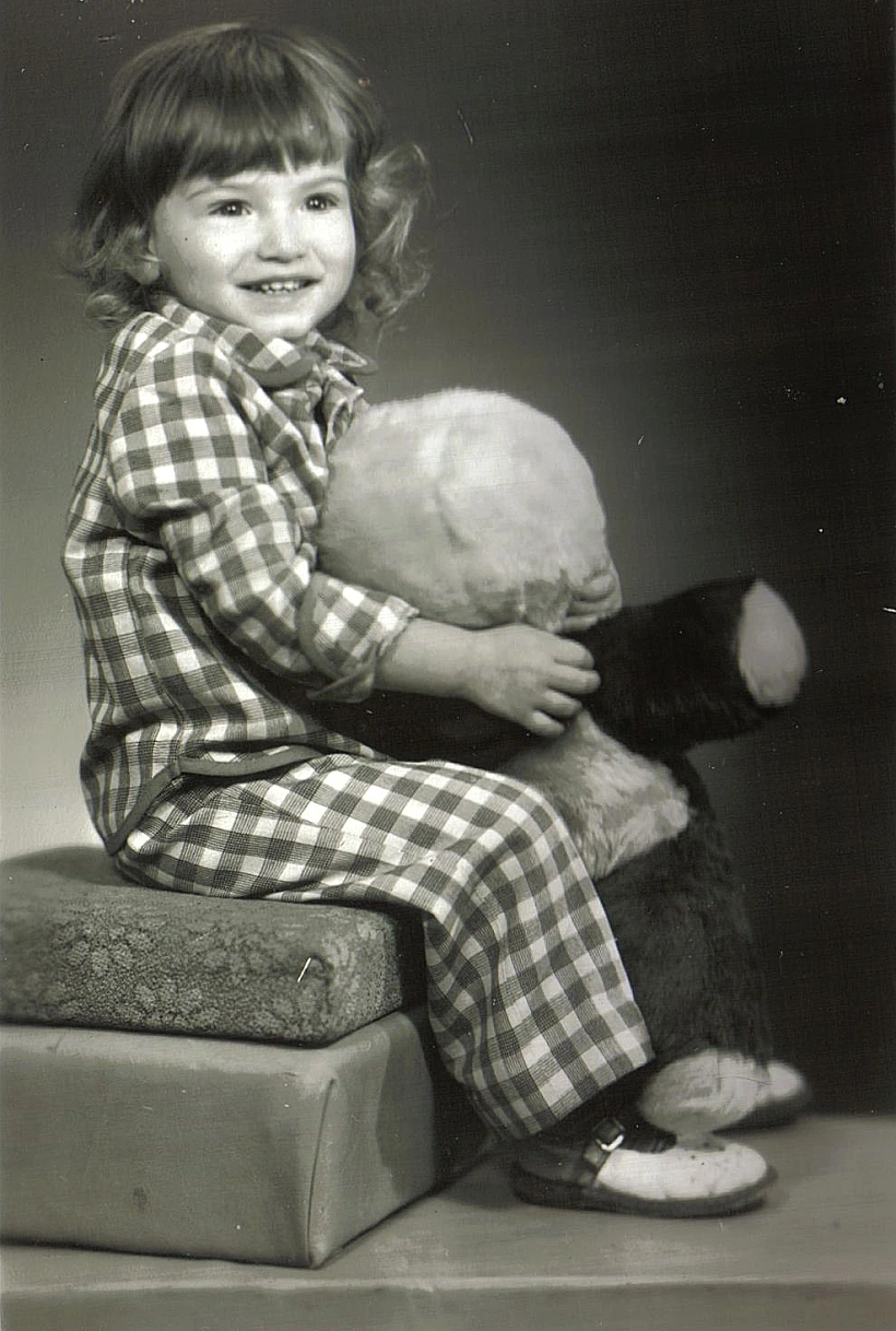 תמונות ילדות של רוברט, היפה והחנון, עונה שנייה