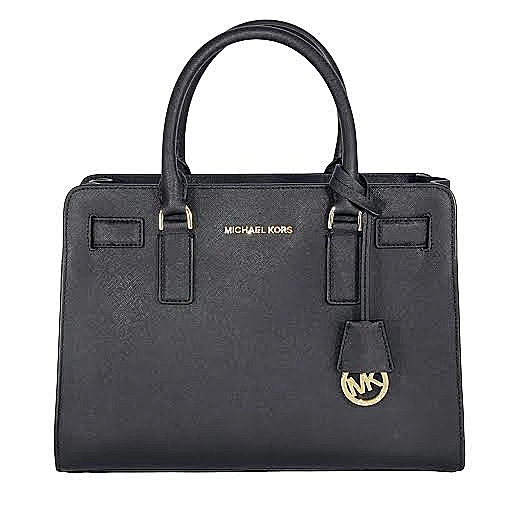 עומר קינן מהאח: עולמה צר? לא מסכימים! היא יודעת להתלבש