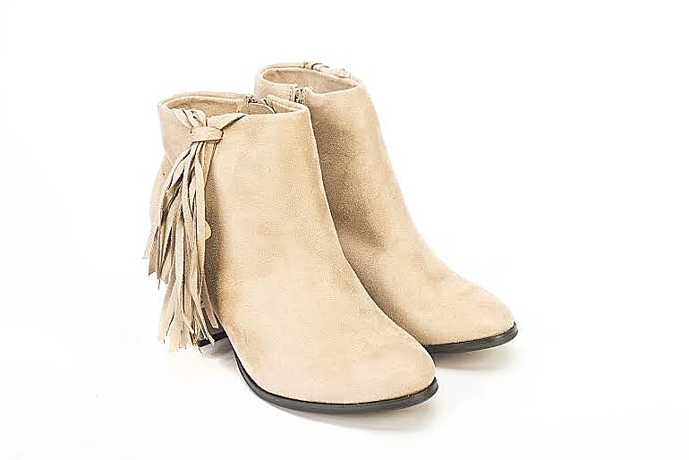 השלישיה הסופית בתחרות