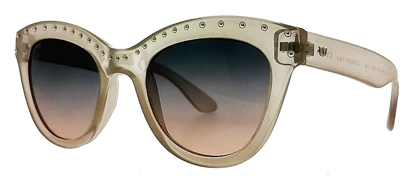 הלוק היומי: לפתוח את השבוע בסטייל