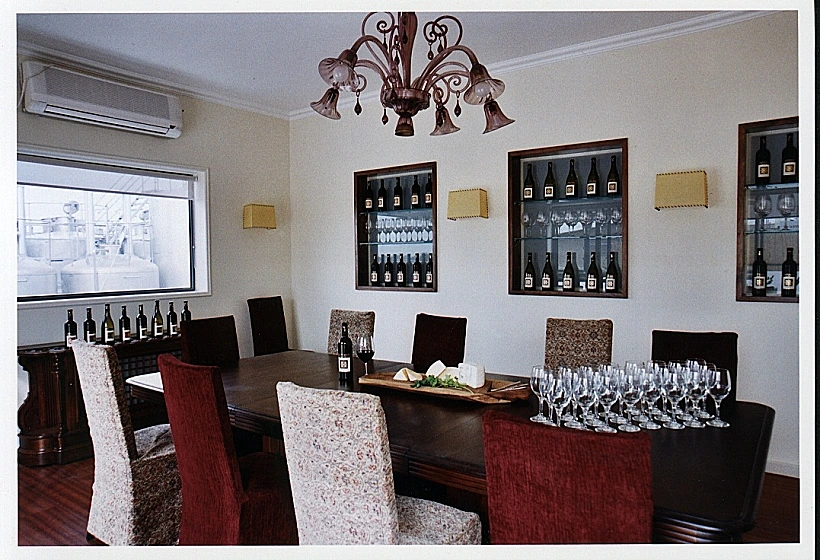 יקב רקאנטי, כתבה על טיול יקבים באזור השרון, תמונה בתוך הכתבה