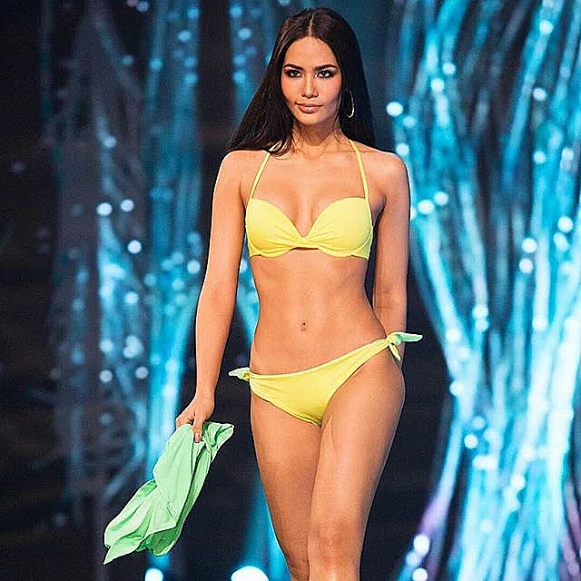 תוך חצי שנה זכתה הסטודנטית החנונית בתחרות יופי