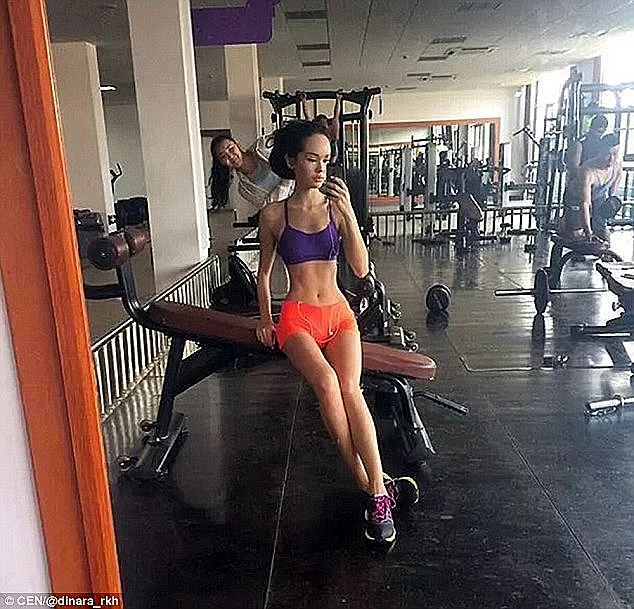 הברבי מקזחסטן עם המידות המזעריות