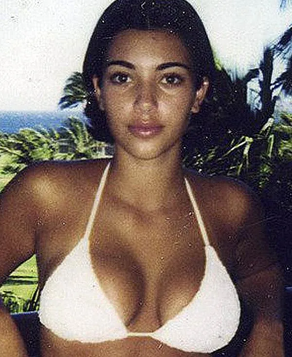 קים קרדשיאן - ילדות