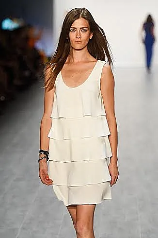 שמלות לבנות