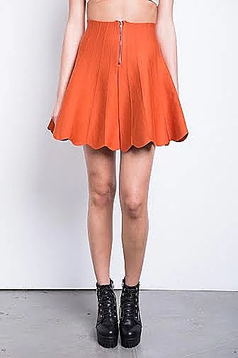 חצאיות קצרות