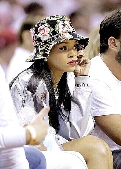 כריסטינה אגילרה