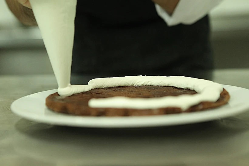 עוגת היער השחור