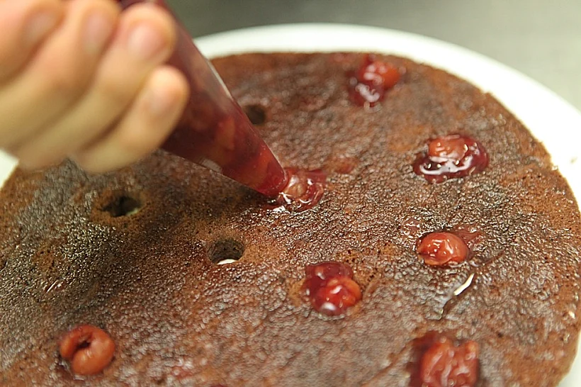 עוגת היער השחור