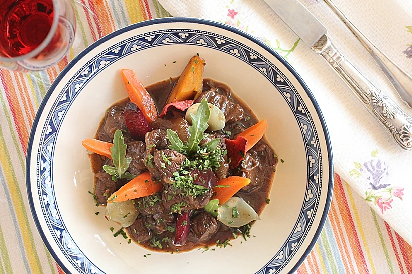 בקר בבירה מלמעלה