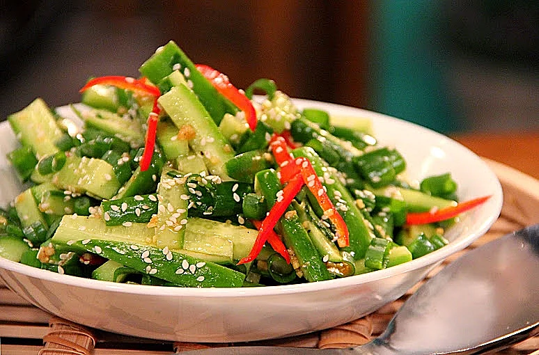 סלט מלפפונים