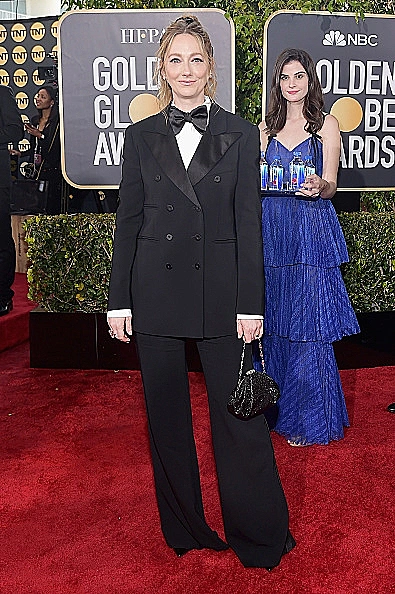 קליאופטרה, מאחורייך (מתוך האינסטגרם של אביבית )