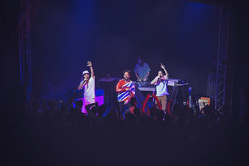 כהן@מושון בהופעה במועדון ה