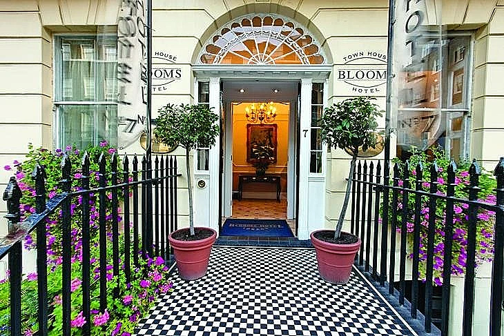 גראנג בלומס לונדון