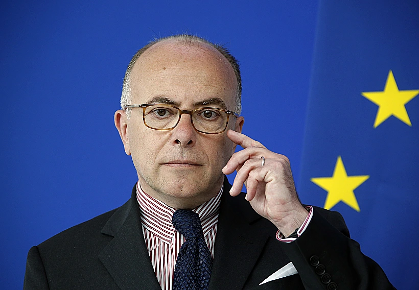 שר הפנים הצרפתי ברנאר קאזנב