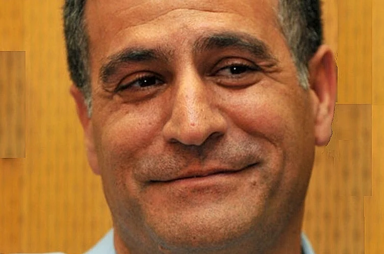 תת-ניצב אפרים ברכה ז