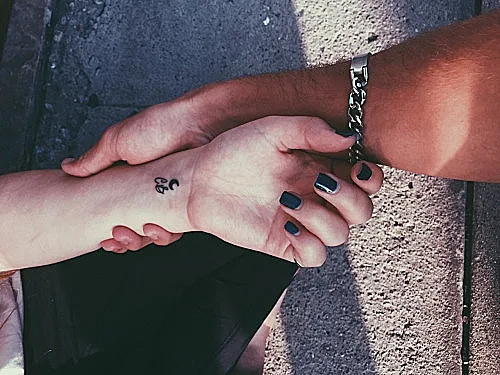 זוג שתיעד אהבתם