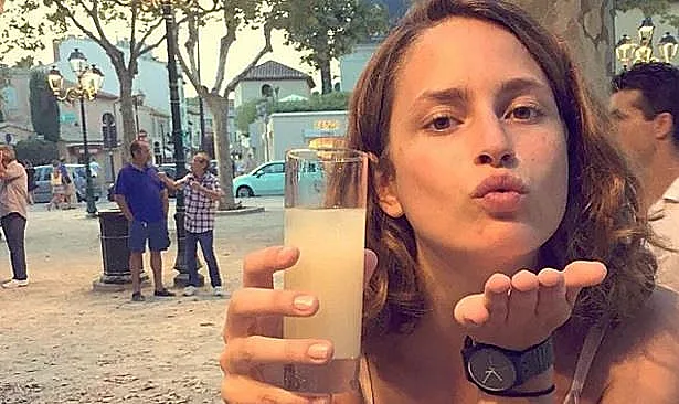 סנסציית הרשת שהסתירה סוד אפל