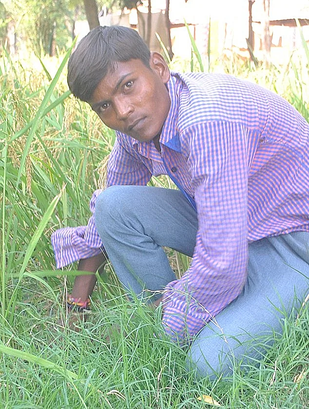 הילד שליבו פועם מבחוץ