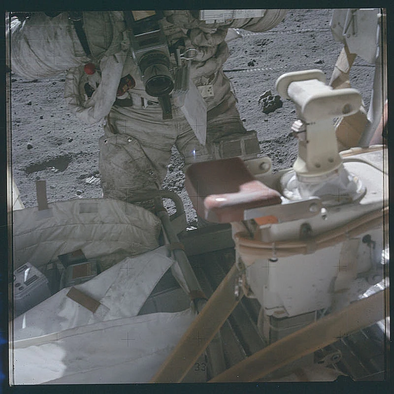 ארכיון התמונות של משימות אפולו נפתחת לקהל הרחב