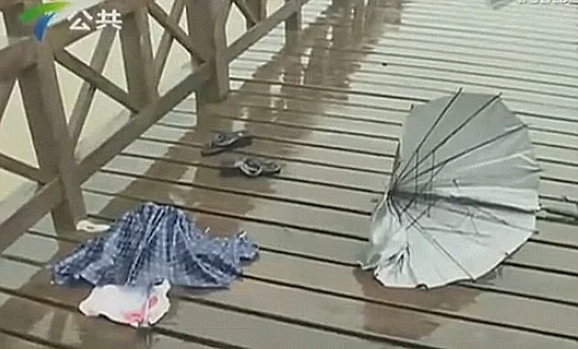 נפגעה מברק וניצלה הודות לחזייה