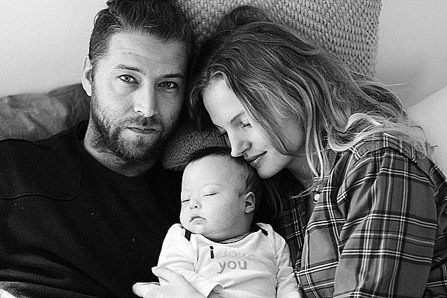 הדוגמנית שבנה סובל מתסמונת דאון