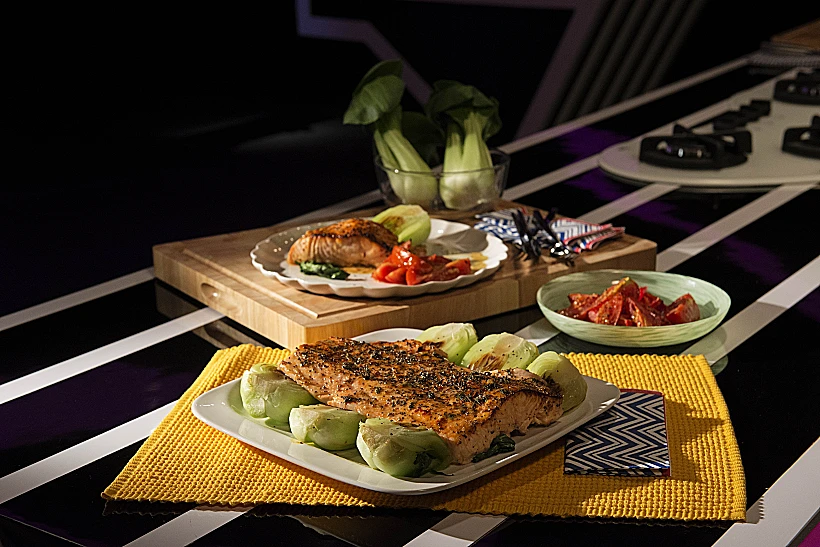 סלמון אפוי בחרדל, דבש ולימון