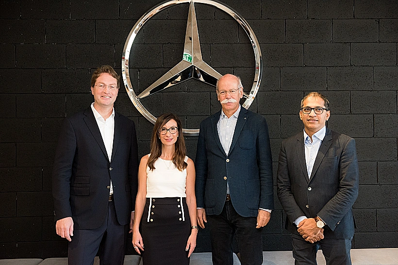 משרדי דיימלר בתל אביב