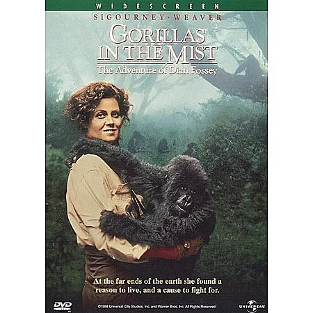 סיגרוני וויבר מגלמת את פוסי ב