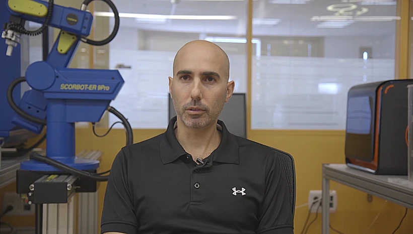 אורן אליאס, מנהל מוצרים דיגיטליים ברובוגרופ