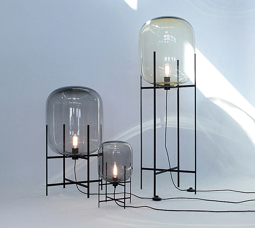 גוף תאורה בהשראת צילומי מגדלי מים למותג ULPO