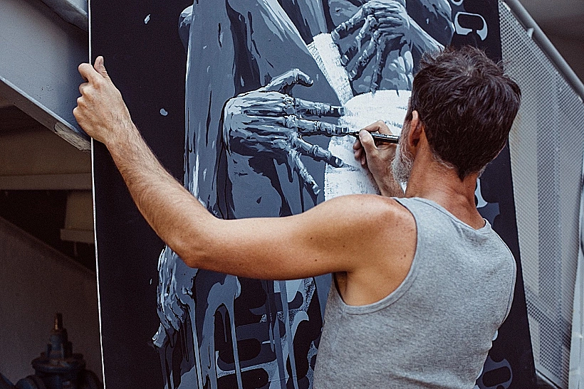 Da Mental Vaporz משתלטים על בית העיר