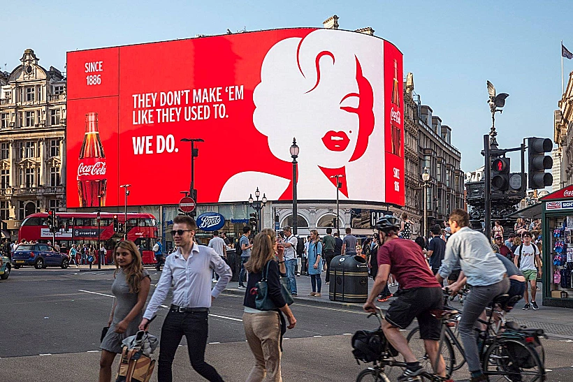 שימוש באייקונים, פרסומת לקוקה קולה