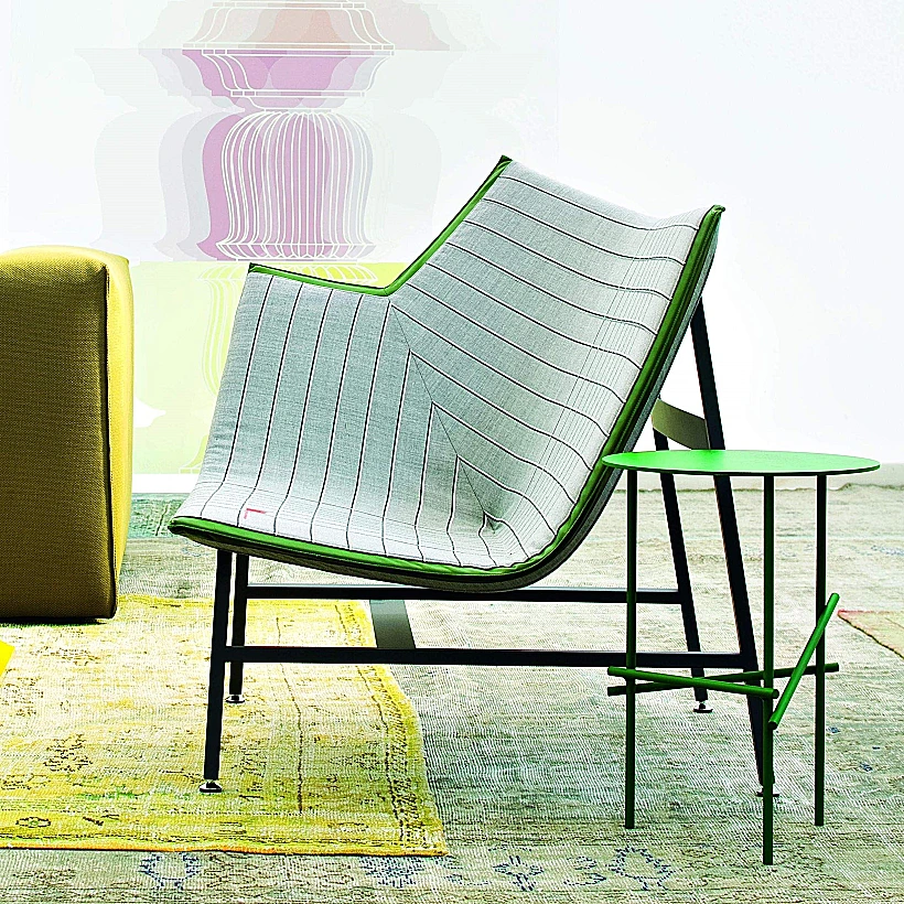 כיסא מטוס נייר למורוסו