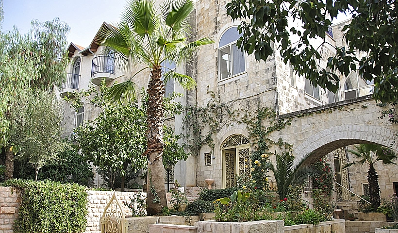 בתי מלון מהמאה ה-19