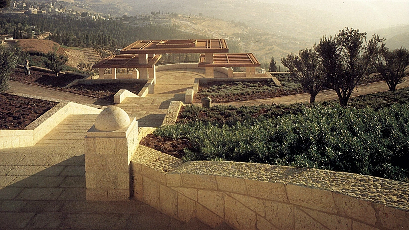 טיילת גבריאל שרובר